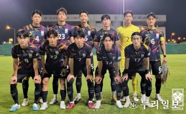 3월 카타르 전지훈련에서 현지 클럽과 연습경기를 치렀을 당시 아시안게임 대표팀 선발 출전 선수 사진