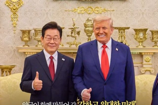 이 대통령, 미 트럼프 대통령과 첫 정상회담…남북 피스메이커 제안