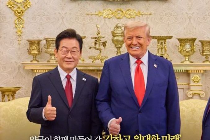 이 대통령, 미 트럼프 대통령과 첫 정상회담…남북 피스메이커 제안