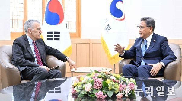 박진 외교장관, 주한미국대사 접견