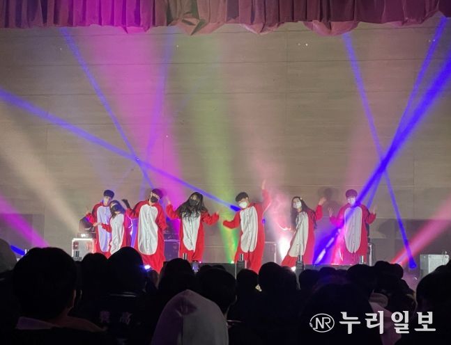 이천 효양고등학교, 다채로운 프로그램 운영으로 수능 이후 교육과정 정상화