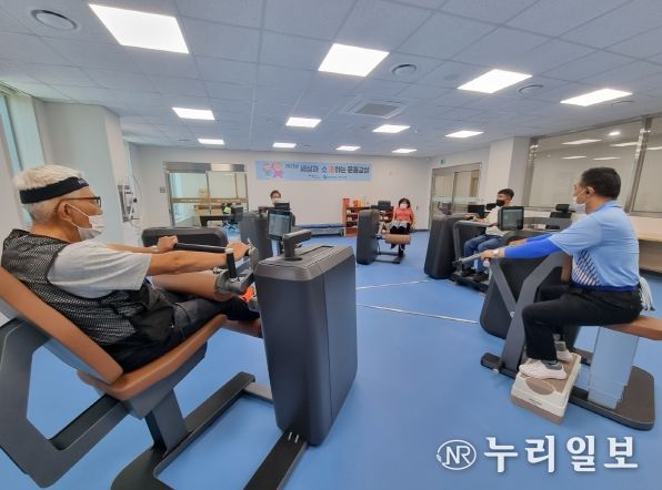 보건소 재활용센터 건강프로그램 호응(활동모습)