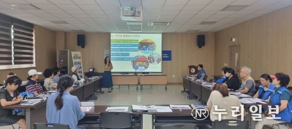 광명시 소하2동 지역사회보장협의체는 지난 12일 동 행정복지센터에서 찾아가는 역량강화 교육을 진행했다