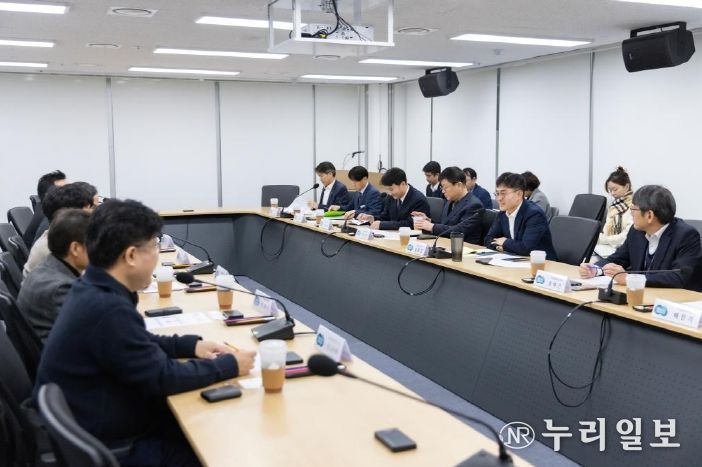 정부예산 삭감 관련 간담회