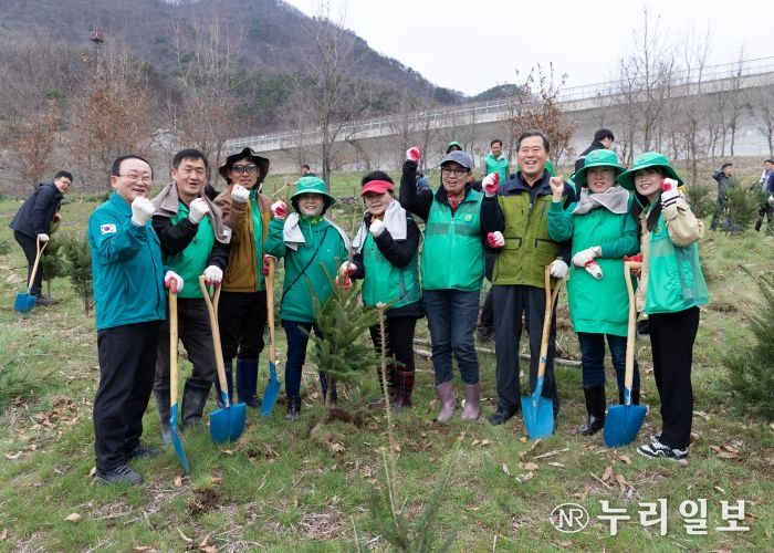 연천군, 식목일 나무심기 행사 개최