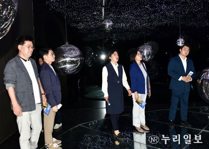 광주광역시의회 교육문화위원회, 2024 광주시립미술관 여름특별전 현장 방문