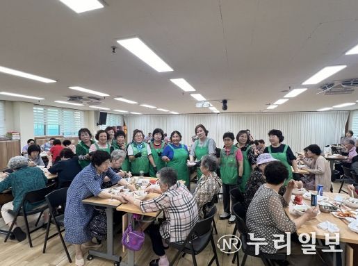 양주시 장흥면 새마을부녀회, 노인대학 어르신과 함께하는 ‘초복 맞이 복놀이 잔치’ 개최