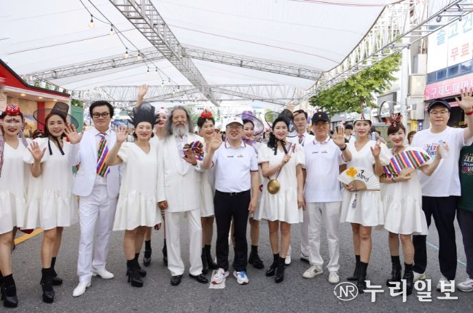 시간여행 퍼레이드-패션쇼