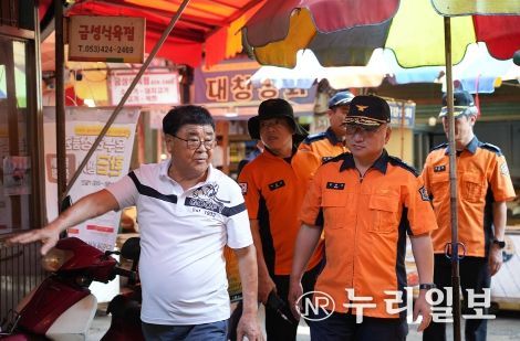 엄준욱 대구소방본부장, 추석 앞두고 칠성시장 현장 방문