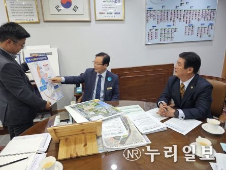 최형열 전북자치도의회 기획행정위원장, 유희태 완주군수와 미래 대체 에너지 확보 방안 논의