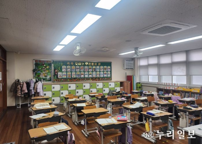 대전교육청, 노후 책·걸상 및 사물함 교체 완료