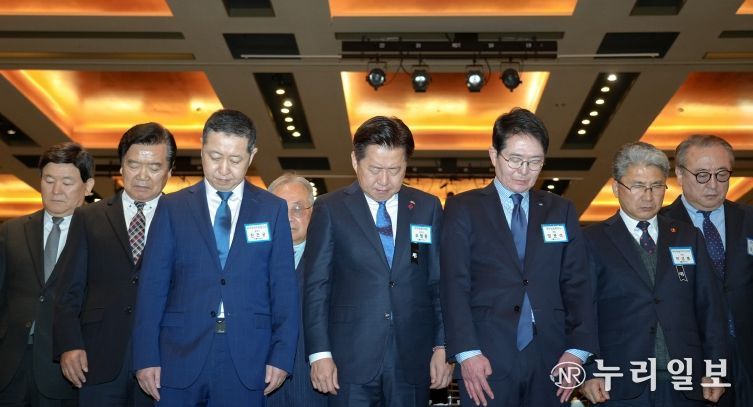 ‘내수 살리고 기업 키우고’새해 제주경제 활력과 변화 주력