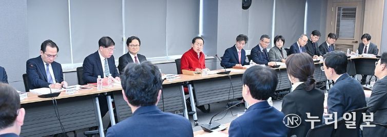 을사년 새해 첫 간부회의