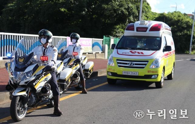 ‘생명의 길이 열린다’ 제주도민 살리는 긴급차량 우선신호시스템