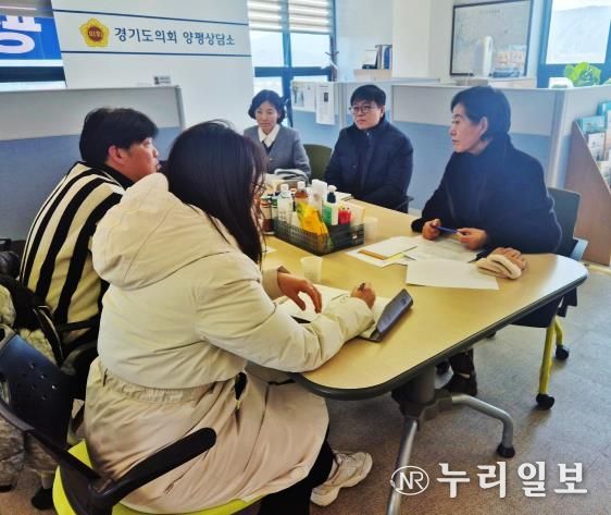 경기도의회 박명숙 의원, 대형화물차 불법밤샘주차 문제 해결 위해 경기도 철도항만물류국과 머리 맞대