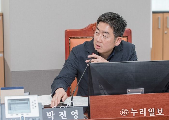 박진영 경기도의원(기획재정위원회, 더불어민주당, 화성8)