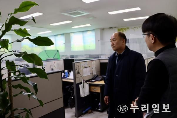 경기도의회 이영희 의원, 경기 120 콜센터 찾아 상담사 근무 여건 직접 확인
