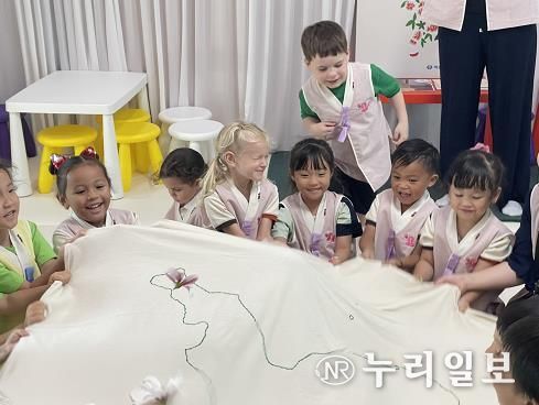 천안 신방초병설유치원 교육활동 사진