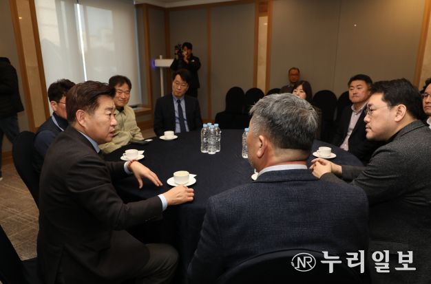 제주도, 노동계와 함께 제주관광 활성화 박차