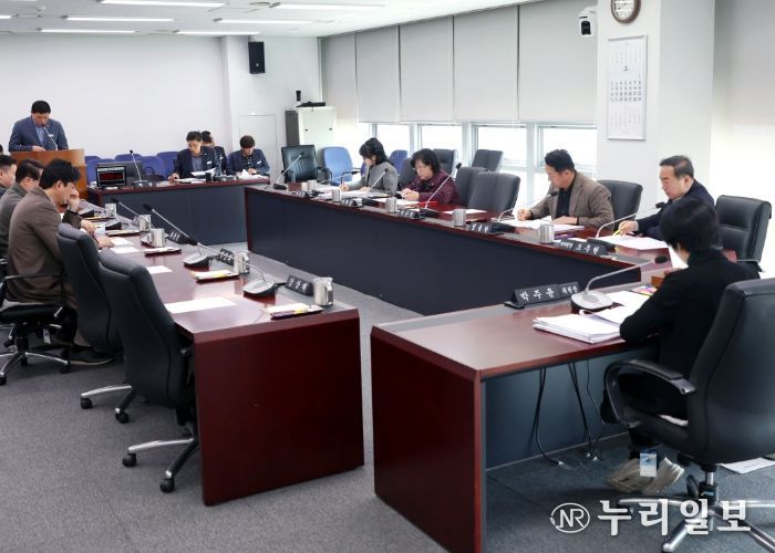 성남시의회, '성남시 재개발·재건축 신속추진을 위한 특별위원회' 관련 부서 주요업무 청취