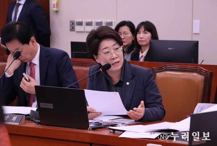 국민의힘 이달희 의원(비례대표, 2025 경주 APEC 정상회의 지원 특별위원회 위원)