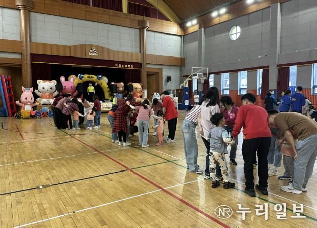 안양과천교육지원청 덕천초등학교병설유치원, 친구 사랑 가족운동회 실시