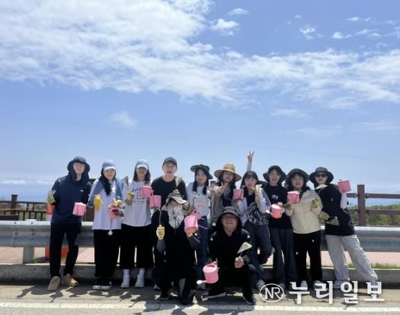 광명시청소년재단, 영덕 산불 피해 지역에 '진달래 묘목 심기' 착한여행 캠페인 참여