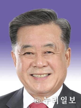 경상북도의회 김희수 도의원‘더 이상 교사 잃는 악순환 끊겠다’ '학부모교육 지원 조례 전부개정안'본회의 통과!