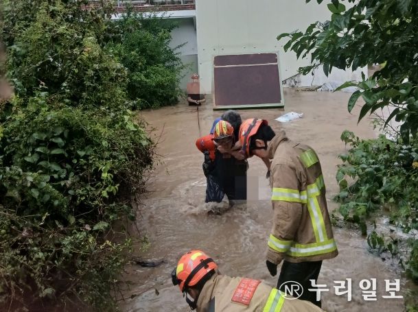 전북소방, 여름철 집중호우·태풍 대응 80명 구조·357개소 배수·455건 안전조치
