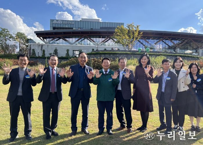이오수 경기도의원, ‘제12회 장미·국화 생생전시회’ 참석