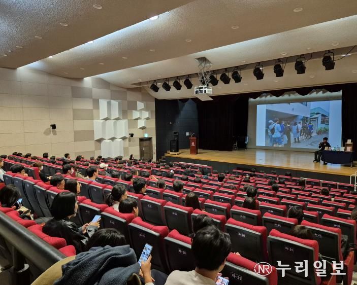 안성시, 김민섭 작가 초청 인문학 강연 성료