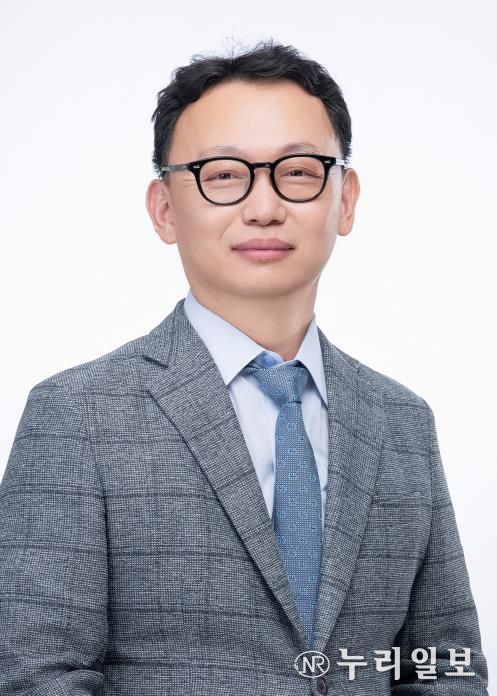 경상국립대학교 전정환 교수