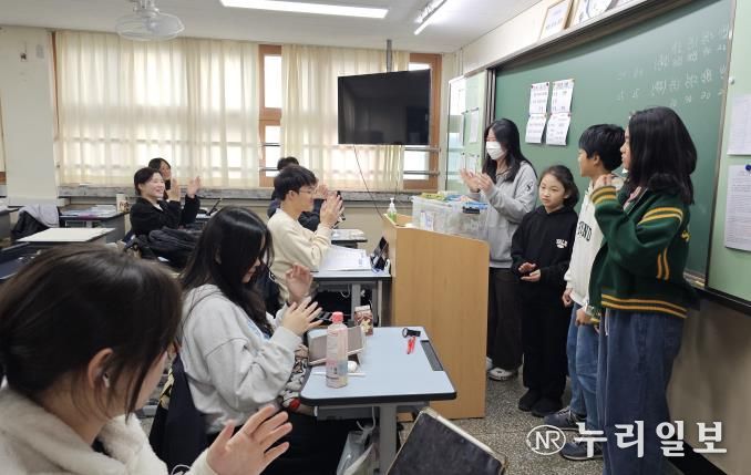 양평서부청소년문화의집 청소년방과후아카데미 ‘별무리’, 멘토링 교류 양서고에 ‘수능 대박’ 응원