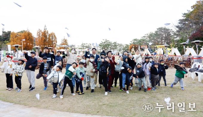 이천시 ‘난생처음 도서관’, 2만 명 방문하며 성황리에 마무리