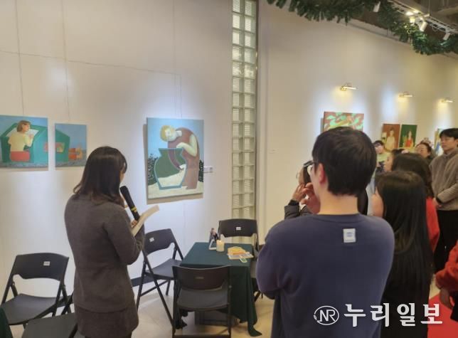 최슬아 작가 ‘여정: 감정의 흐름’ 전시