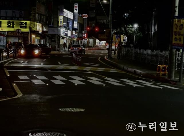 구리시 인창동, 아름마을 횡단보도 8개소에 발광 다이오드(LED) 바닥조명 설치 완료