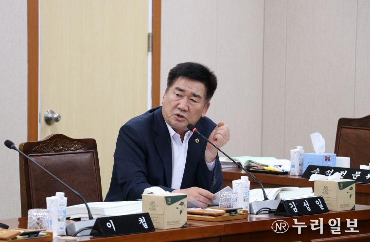 김성일 도의원, AI 거점 노리면서 전남도 AIㆍ데이터 전문인력 ’0명‘