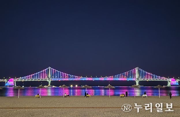 부산의 상징 광안대교, 12년 만에 새 단장