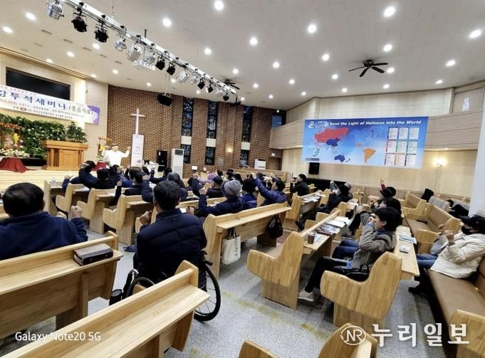 (사)한국신장장애인경기협회 광주지부, ‘건강 투석 세미나(웃음치료)’ 성료