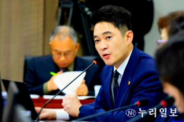 전석훈 경기도의회 의원(더불어민주당, 성남3)