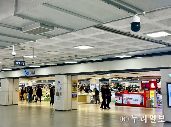 “쇼핑 경험이 달라진다…JDC면세점 제주공항점 새 단장”