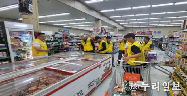 건설기계개별연명사업자협의회 양평군지회, ‘행복나눔 PLUS 4호 장바구니 지원 사업’ 8년째 이어가