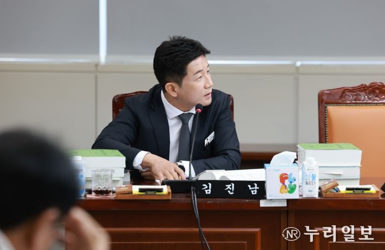 김진남 도의원, ‘질의 방식 지시하는 전남 도청 간부, 도민 대표 무시하는 것’