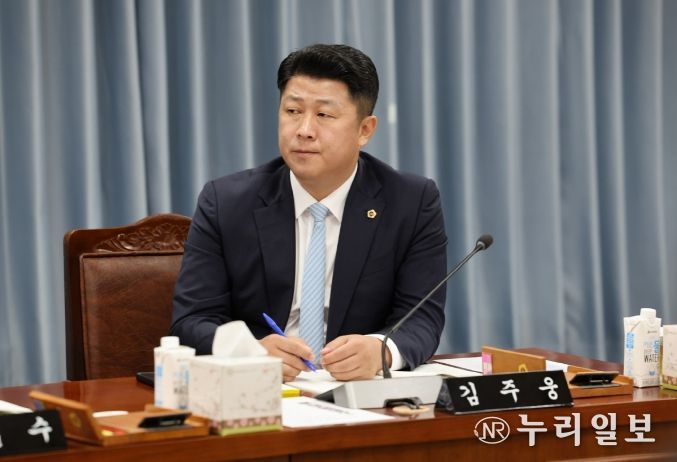 김주웅(더불어민주당, 비례) 의원