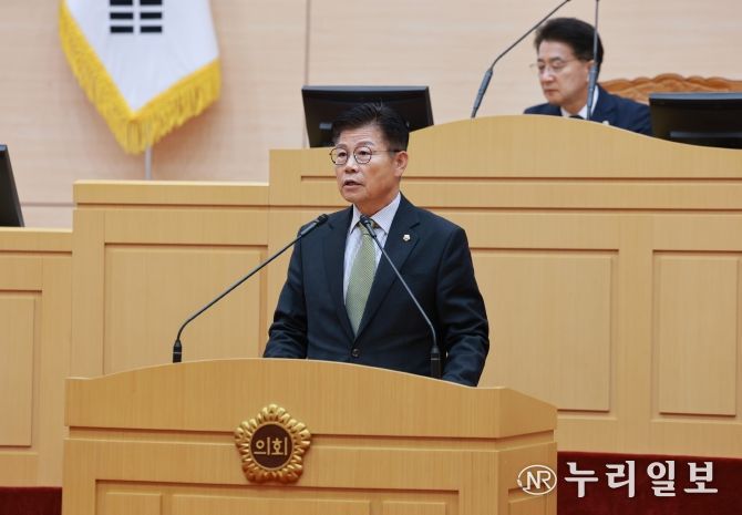 김문수 위원장(더불어민주당, 신안1)