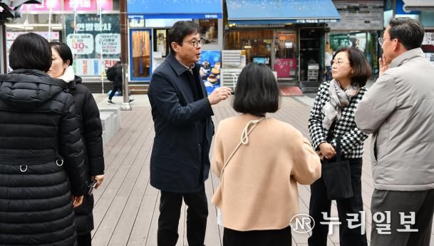 새빛만남 수원 마음을 듣다. 건의사항 반영… 보도블럭·수목 플랜터·가로등 분전함 등 정비 계획