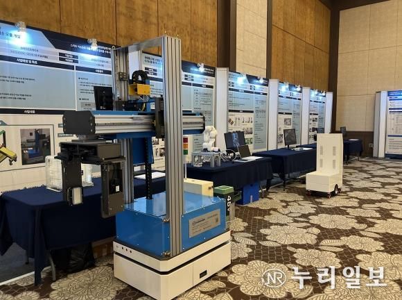 성과보고회 사진