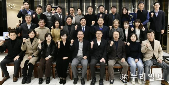 수원시 영통구, 영통발전연대 2025년 성과 공유회…지역과 함께한 한 해