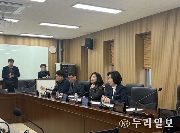 송옥주 국회의원·김경희 화성시의원, ‘화성시 양봉산업 육성 및 지원 간담회’ 개최