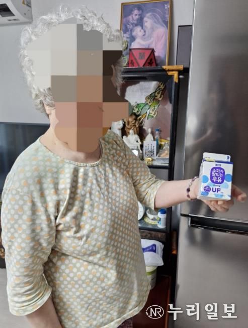 파주시, 고독사 예방을 위한 ‘안부를 묻는 우유배달’ 실시